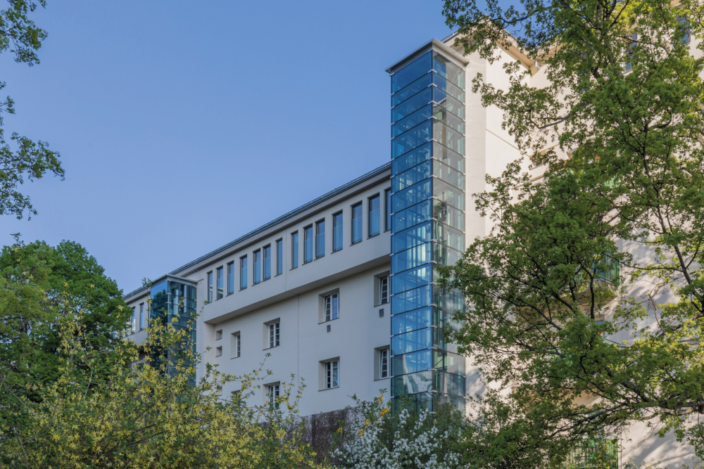 Energieeffizient saniert und preisgekrönt: Goethehof Wien