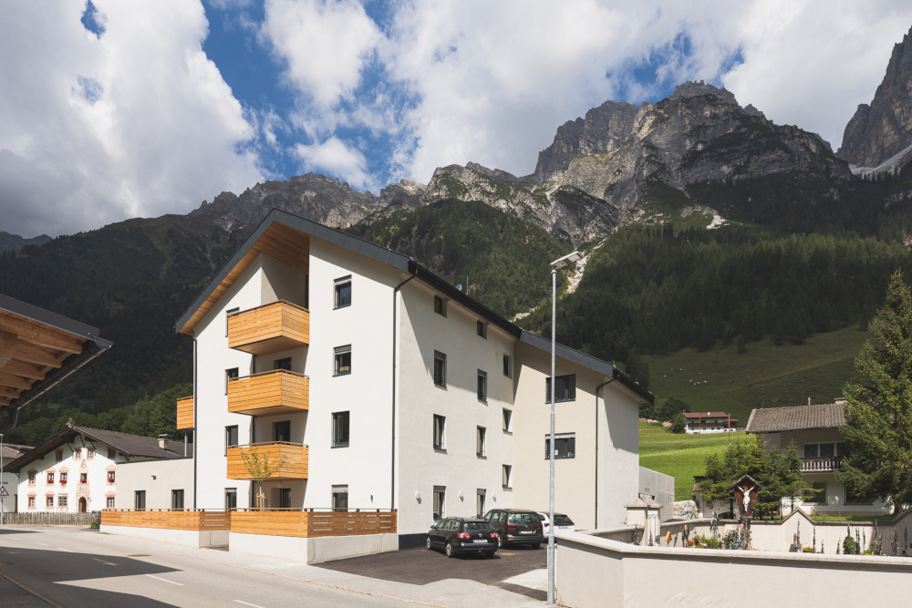 Residenz Berghof saniert von Casa Nuova Architekturatelier, Gschnitztal; Foto © Tom Bause